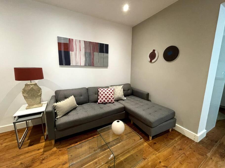 Appartamento Stylish 2Br Contemporary Design Perfect Vacation Gibilterra Esterno foto